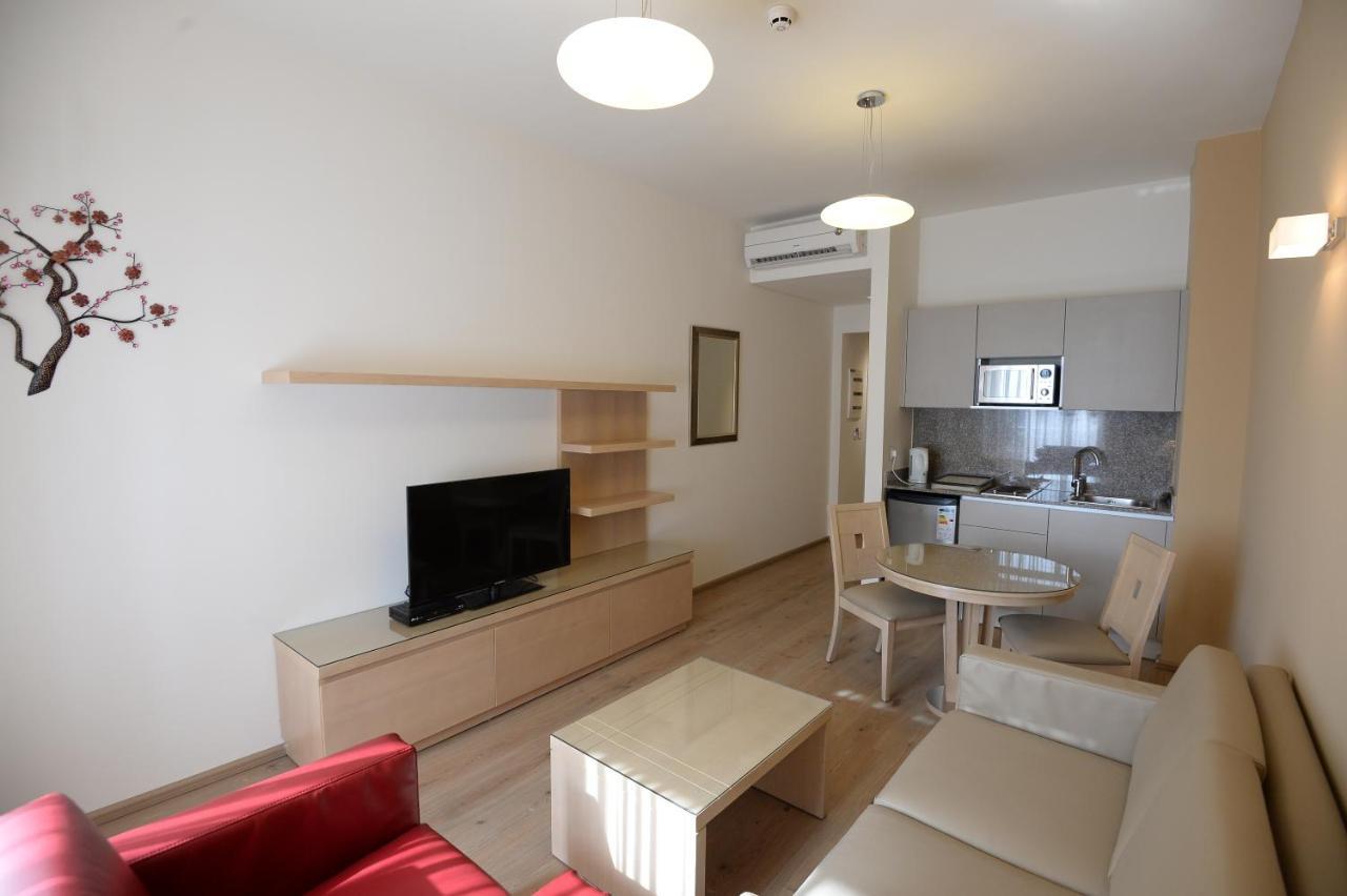 Nest 1 Hotel Бейрут Экстерьер фото