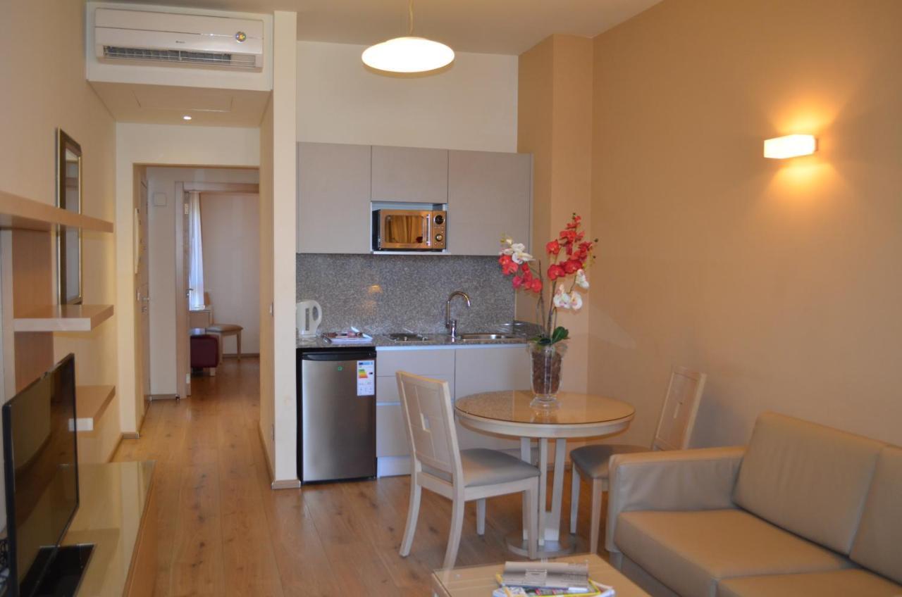 Nest 1 Hotel Бейрут Экстерьер фото